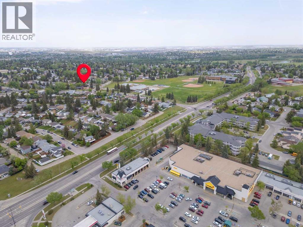 351 Queen Charlotte Road SE - 50