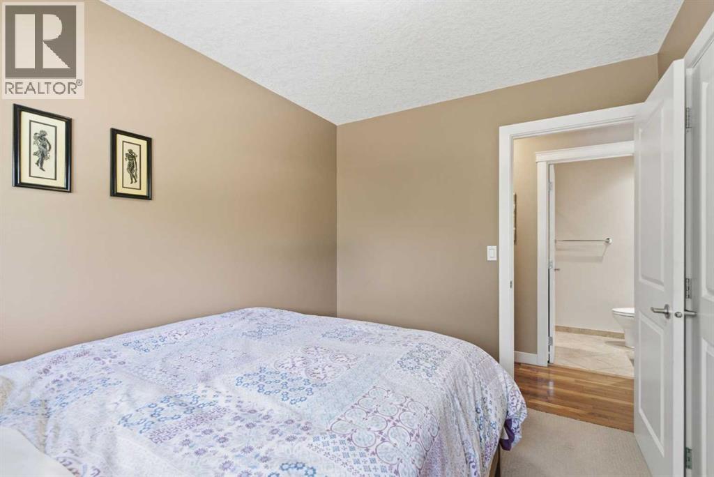 351 Queen Charlotte Road SE - 19