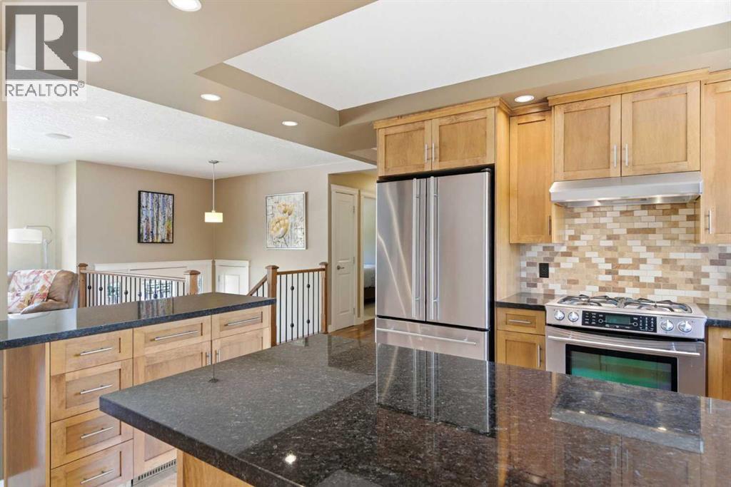 351 Queen Charlotte Road SE - 16