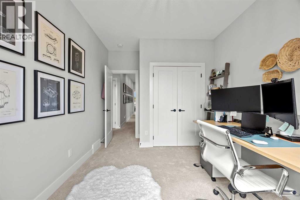 1133 Radnor Avenue NE - 31