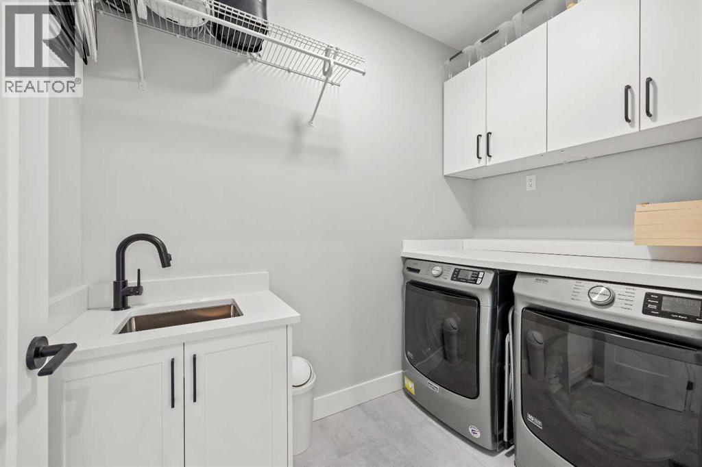 1133 Radnor Avenue NE - 33