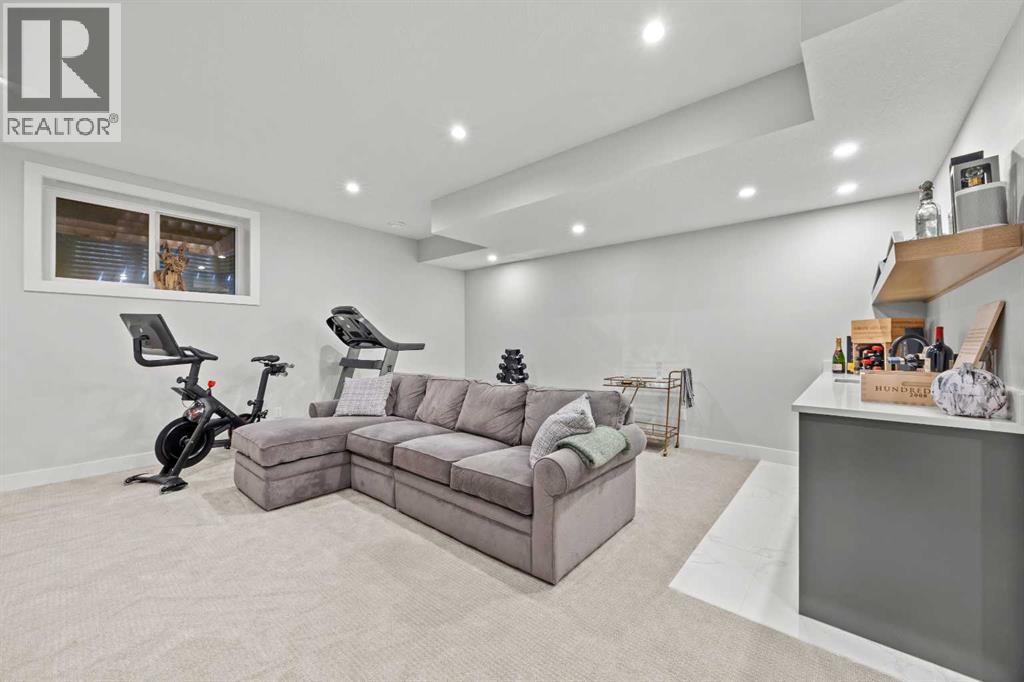 1133 Radnor Avenue NE - 37