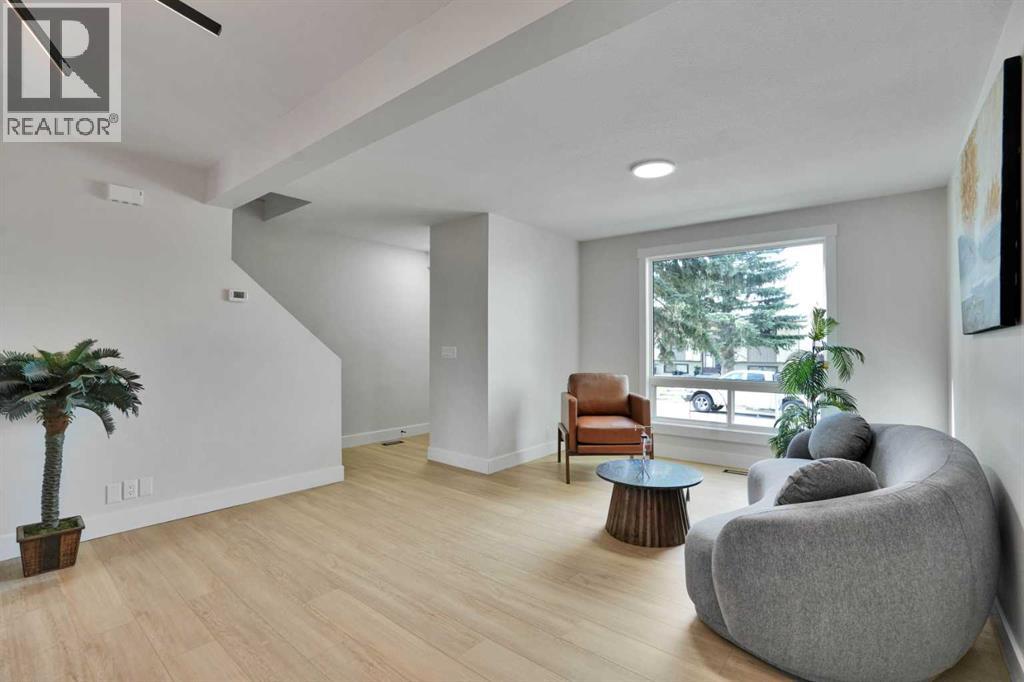 74 Castledale Way NE - 7