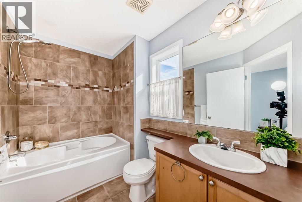 142 AUBURN BAY Heights SE - 34