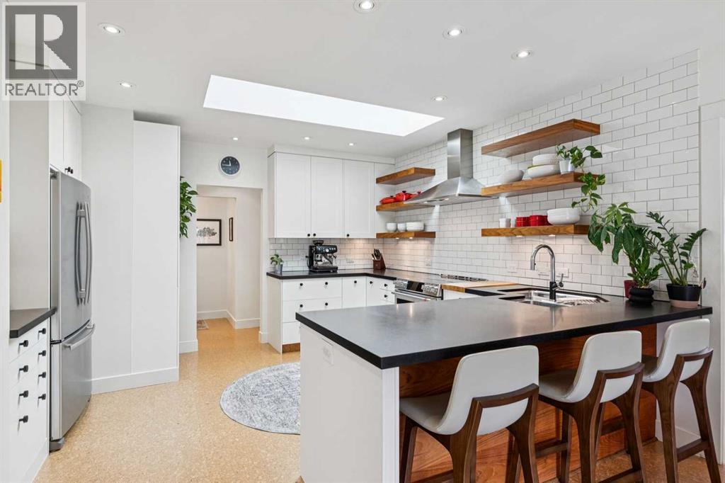 3202 1 Street SW - 7