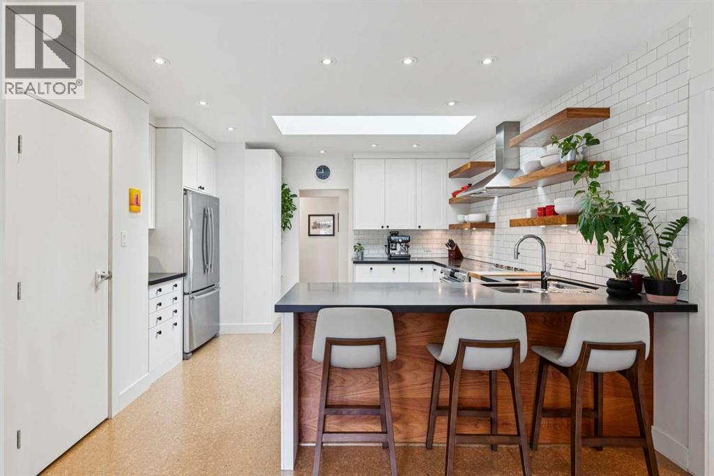3202 1 Street SW - 6