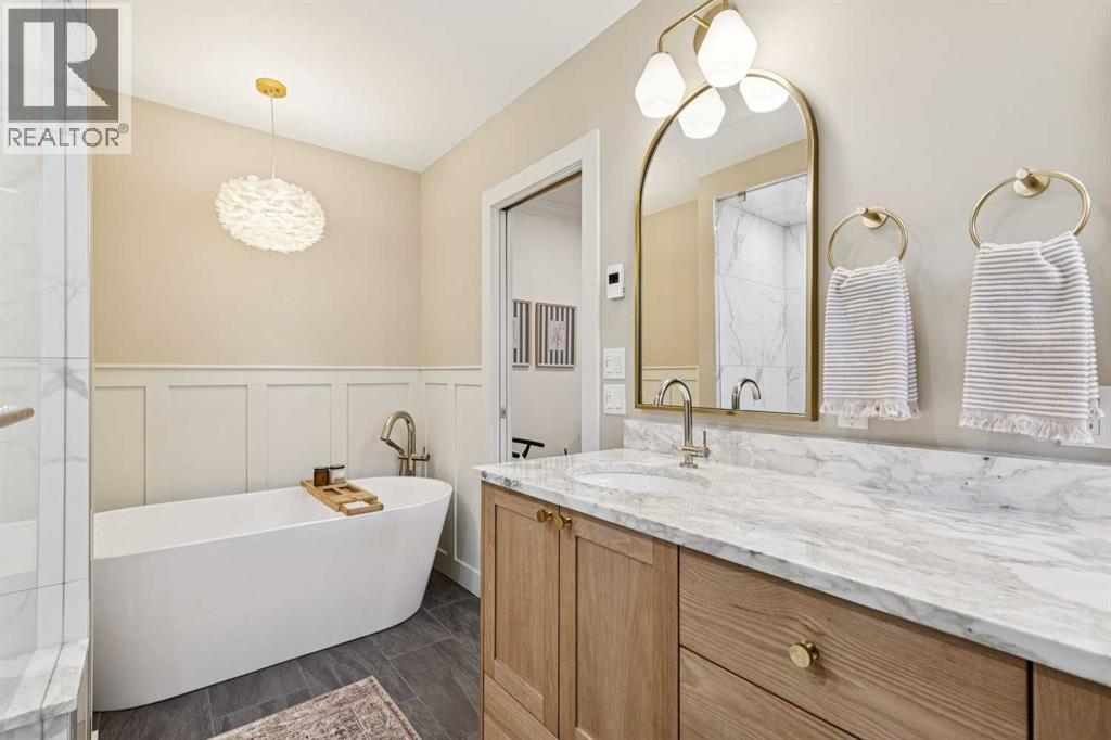 3202 1 Street SW - 17