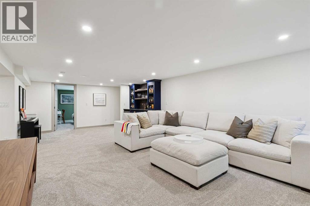 3202 1 Street SW - 26
