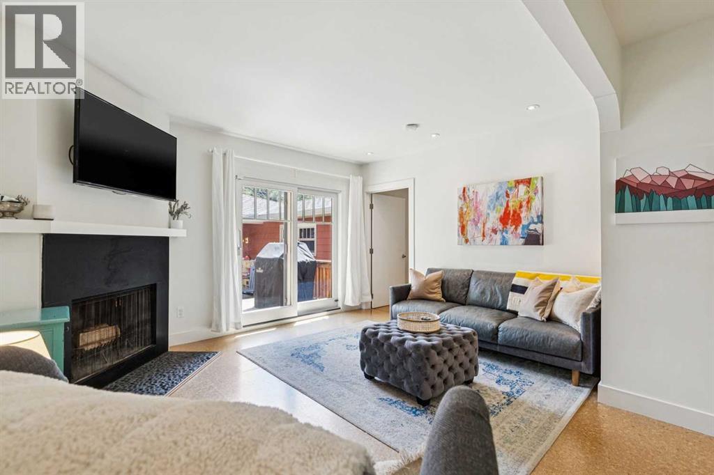 3202 1 Street SW - 11