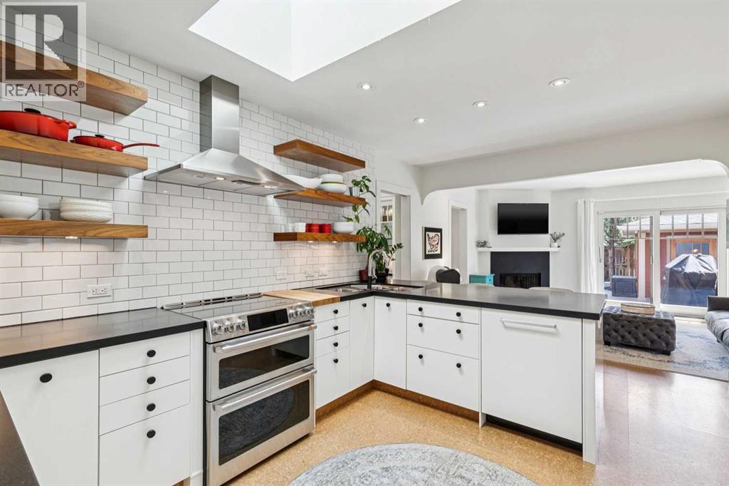 3202 1 Street SW - 9