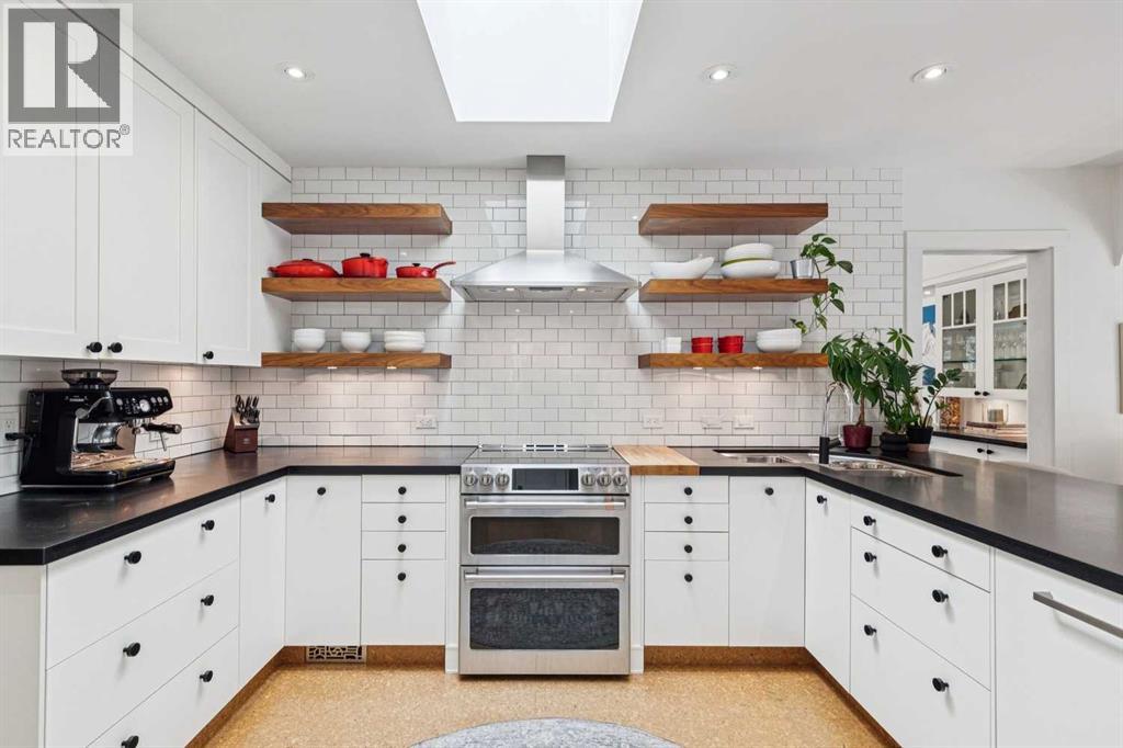 3202 1 Street SW - 8