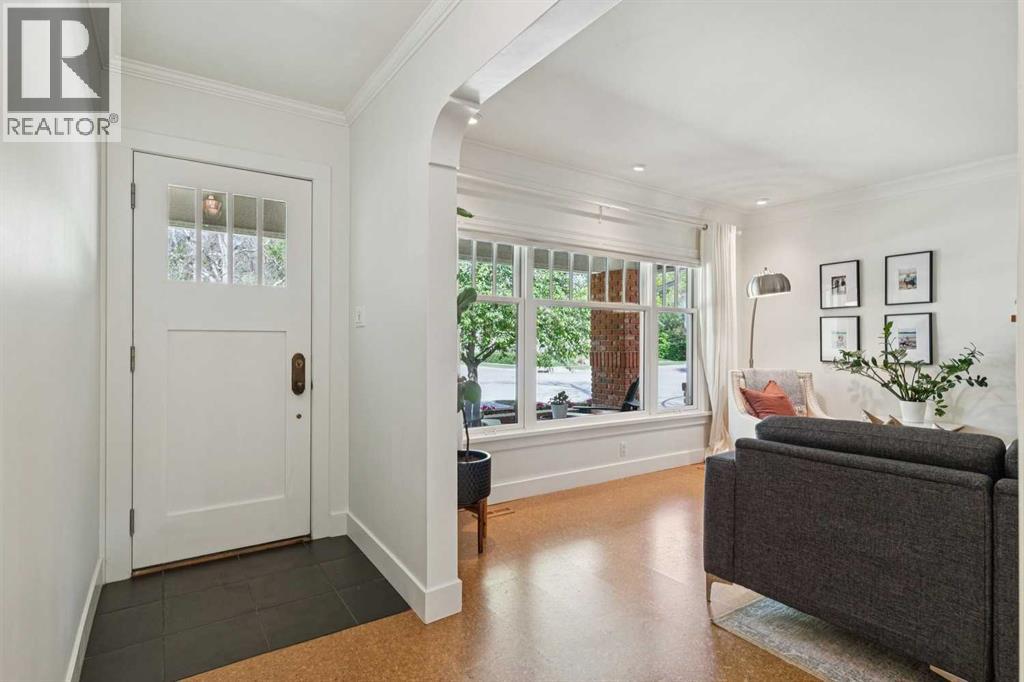 3202 1 Street SW - Image 2