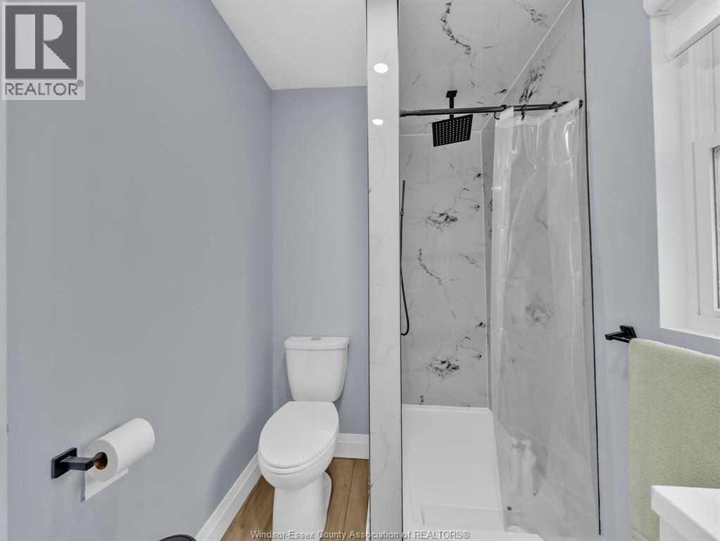 499 OXLELY BEACH ROAD - 37