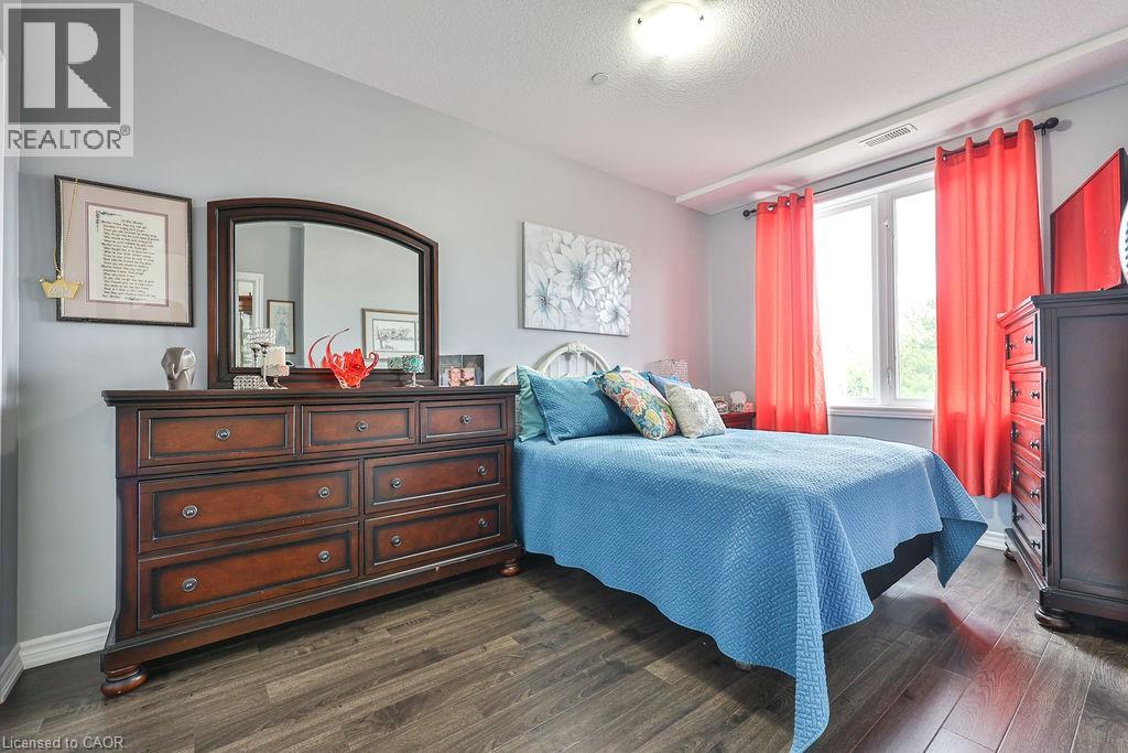 #310 95 WILSON Street W - 13