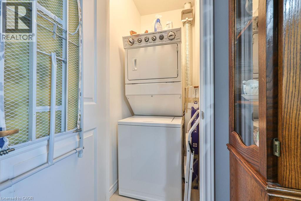 #310 95 WILSON Street W - 16