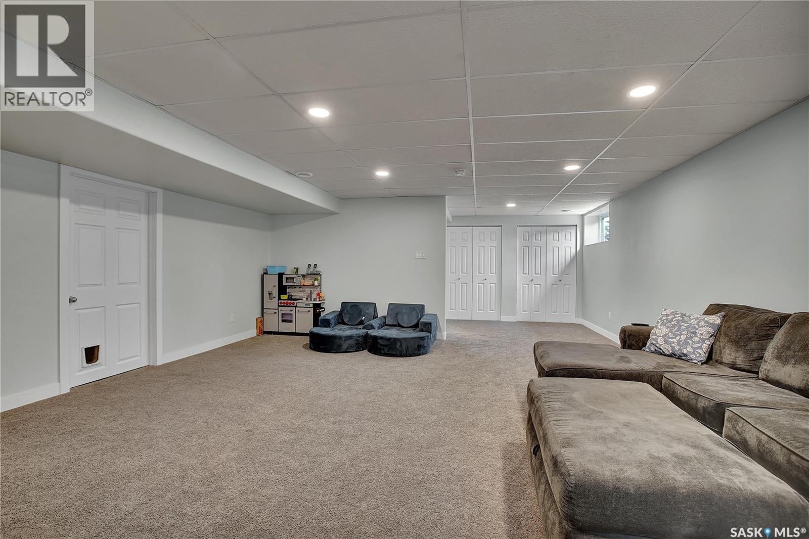201 Brookside COURT - 26