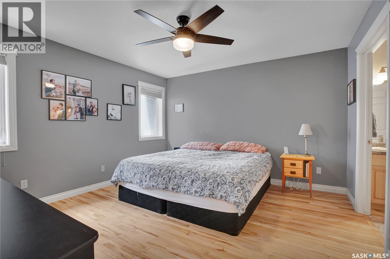 201 Brookside COURT - 18