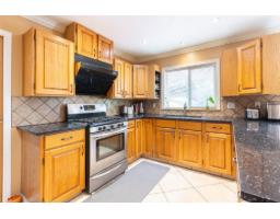 13474 67 Avenue, Surrey, BC V3W6L9 Photo 13