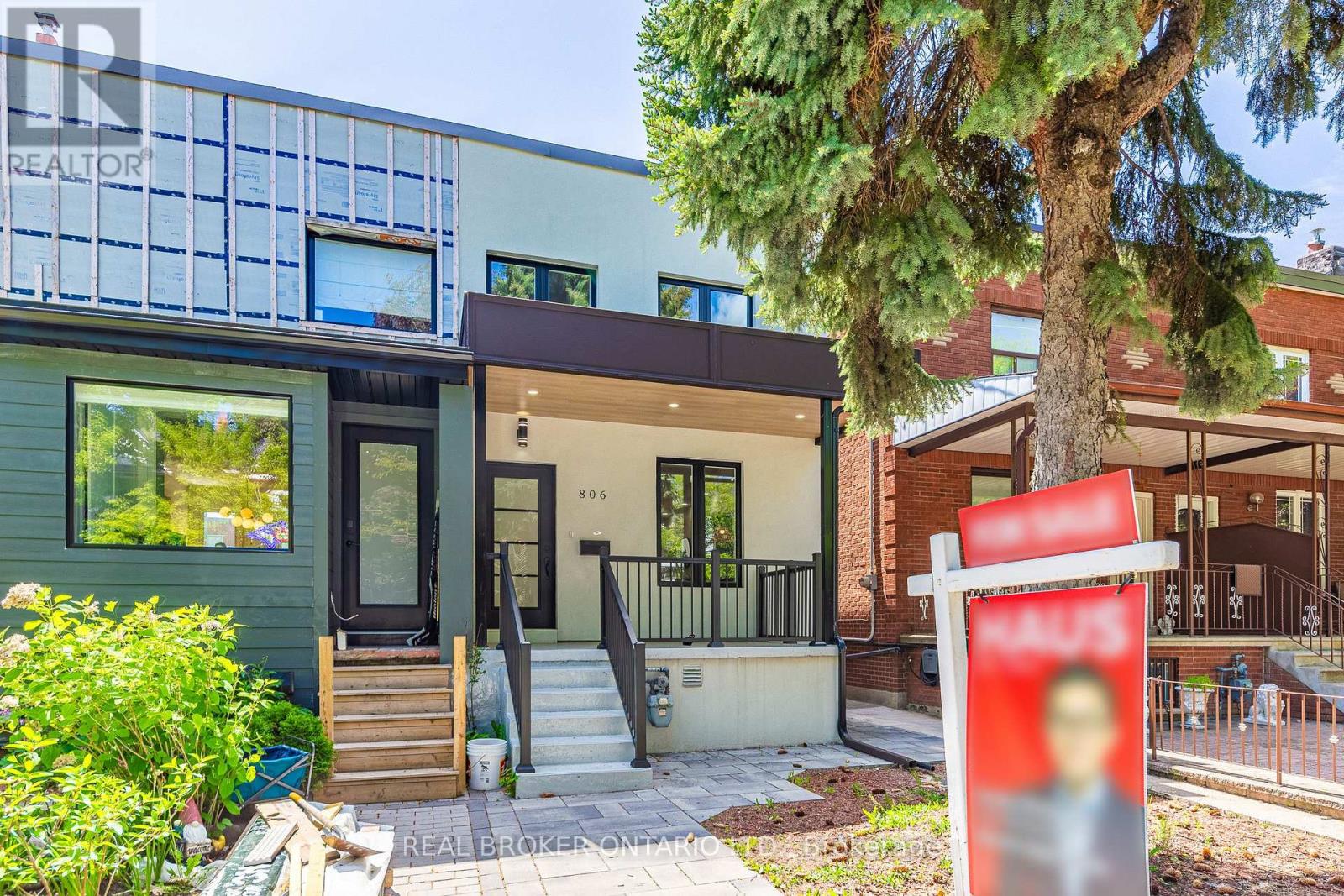 806 GLADSTONE AVENUE - 47