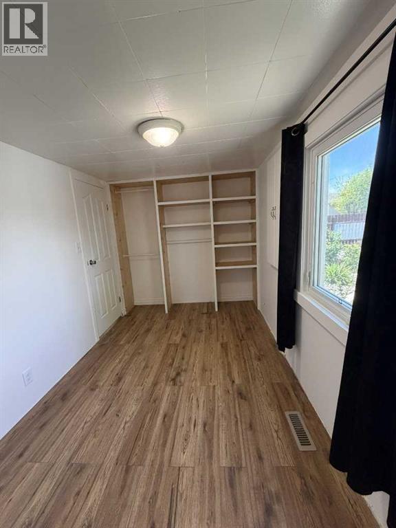 5312 57 Street — photo 15