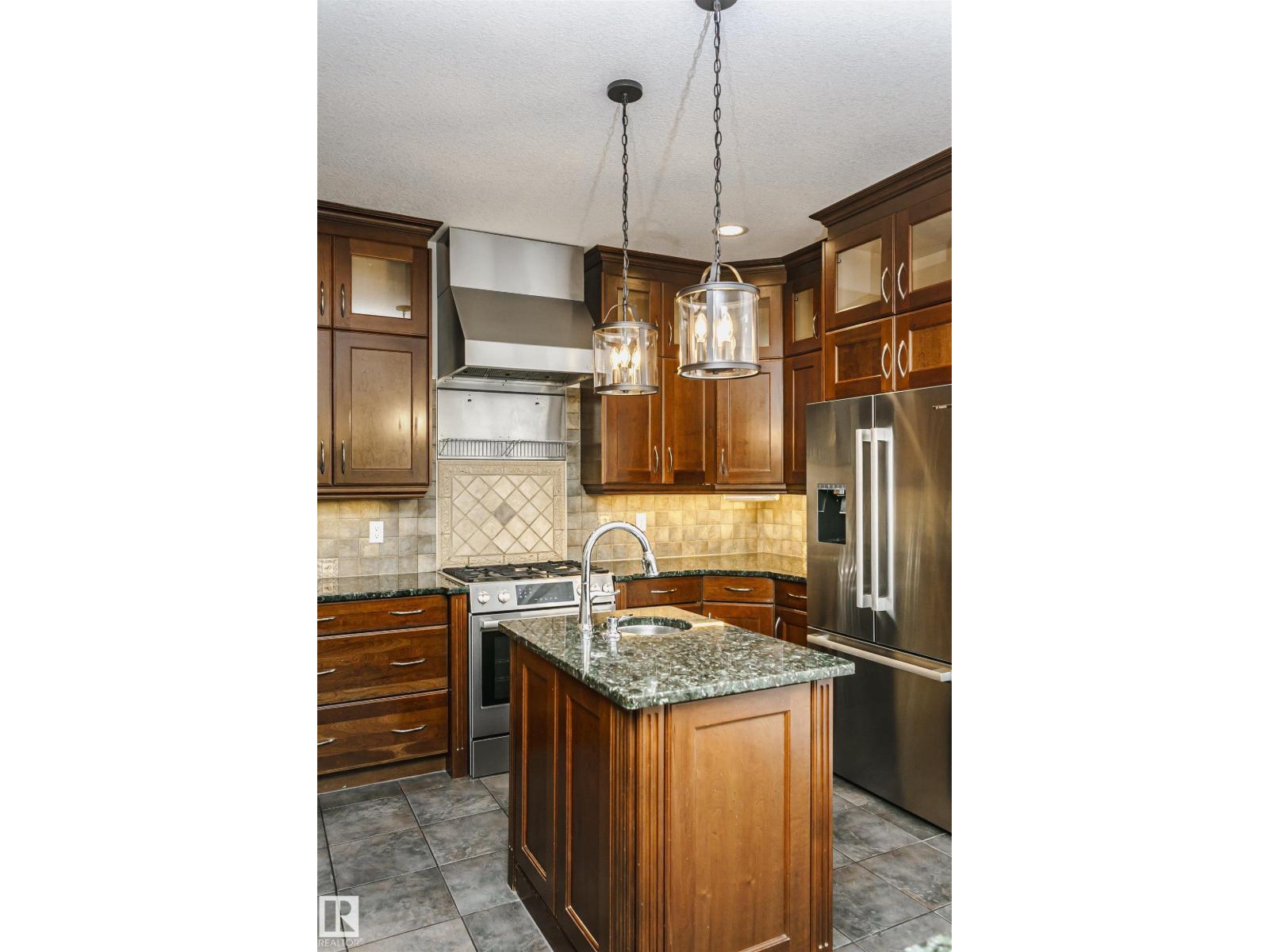 1631 HECTOR RD NW - 22