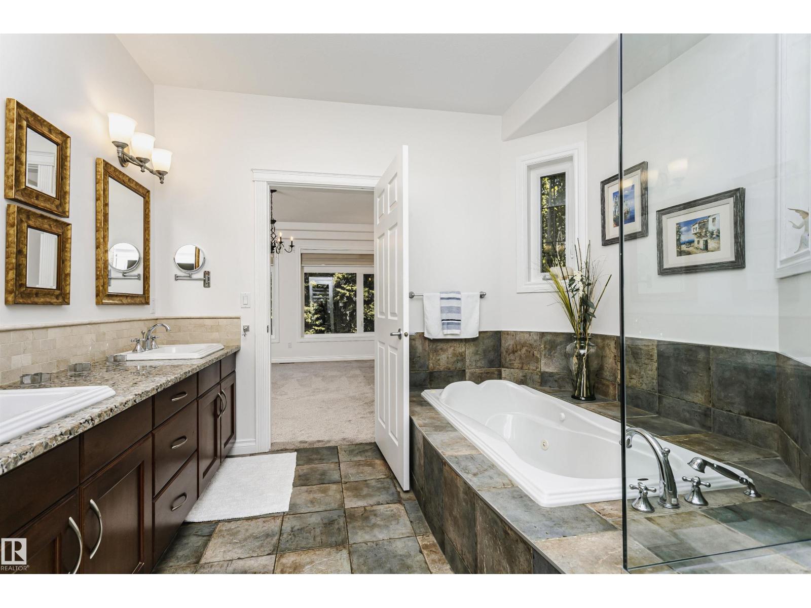 1631 HECTOR RD NW - 31