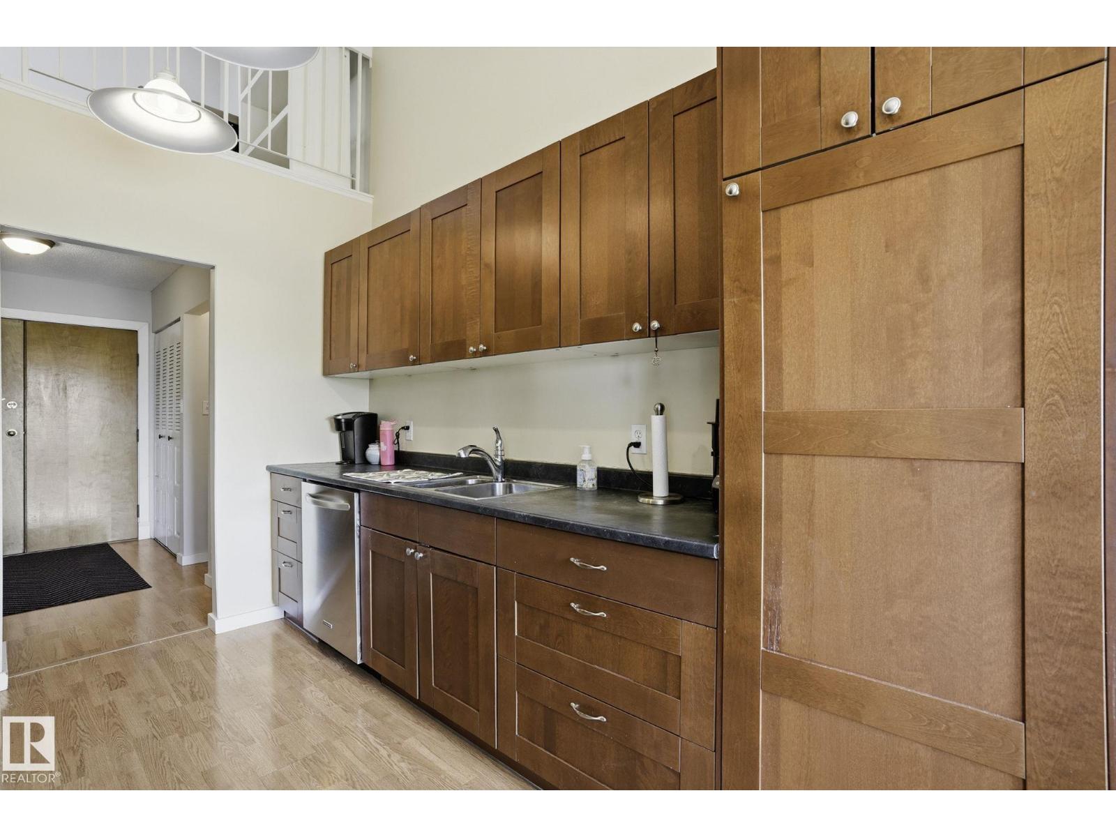 #422 4404 122 ST NW — photo 9