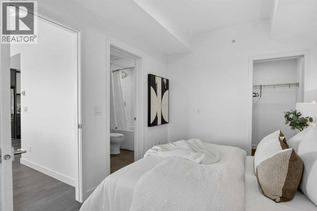 #402 3450 19 Street SW - 23