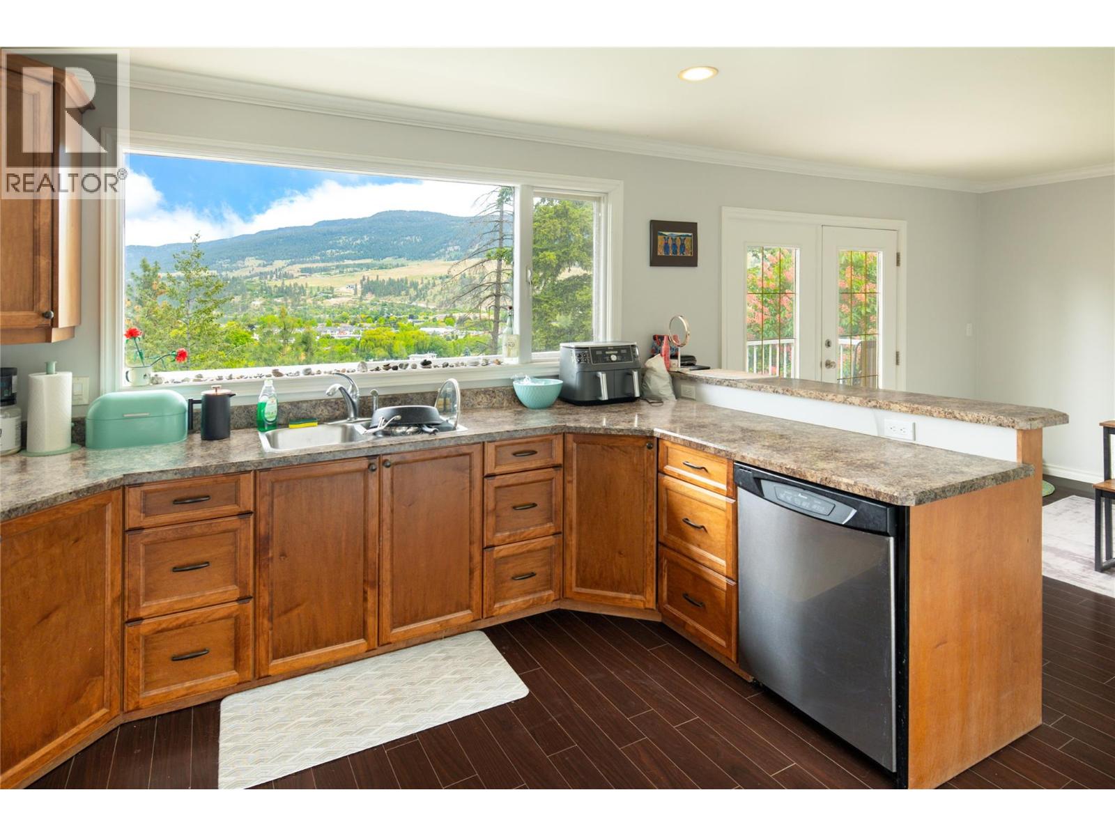 11251 ROBERTS Road - 8