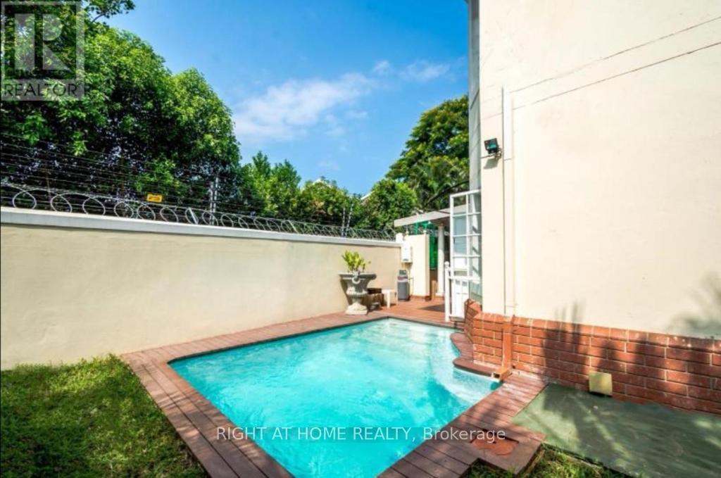 21A GUMTREE CRESCENT - 5