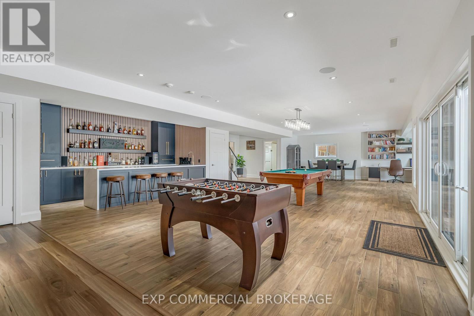 132 PARKVIEW DRIVE - 31