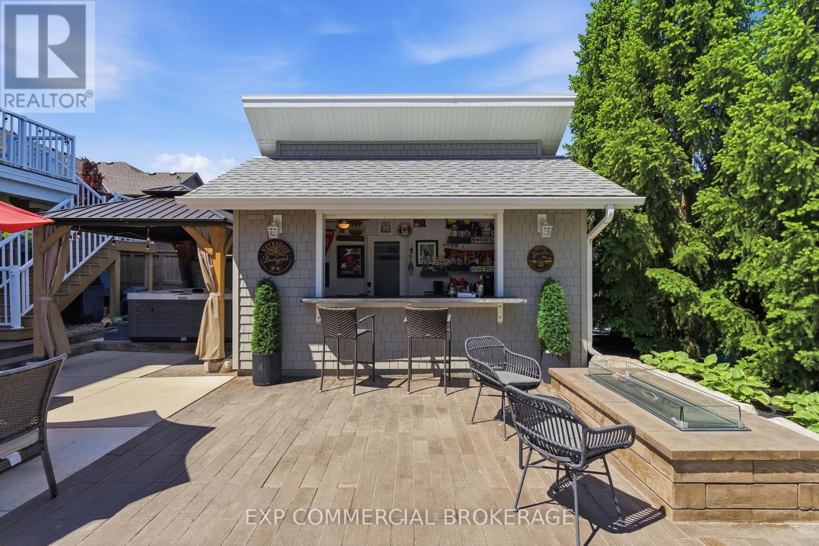 132 PARKVIEW DRIVE - 39