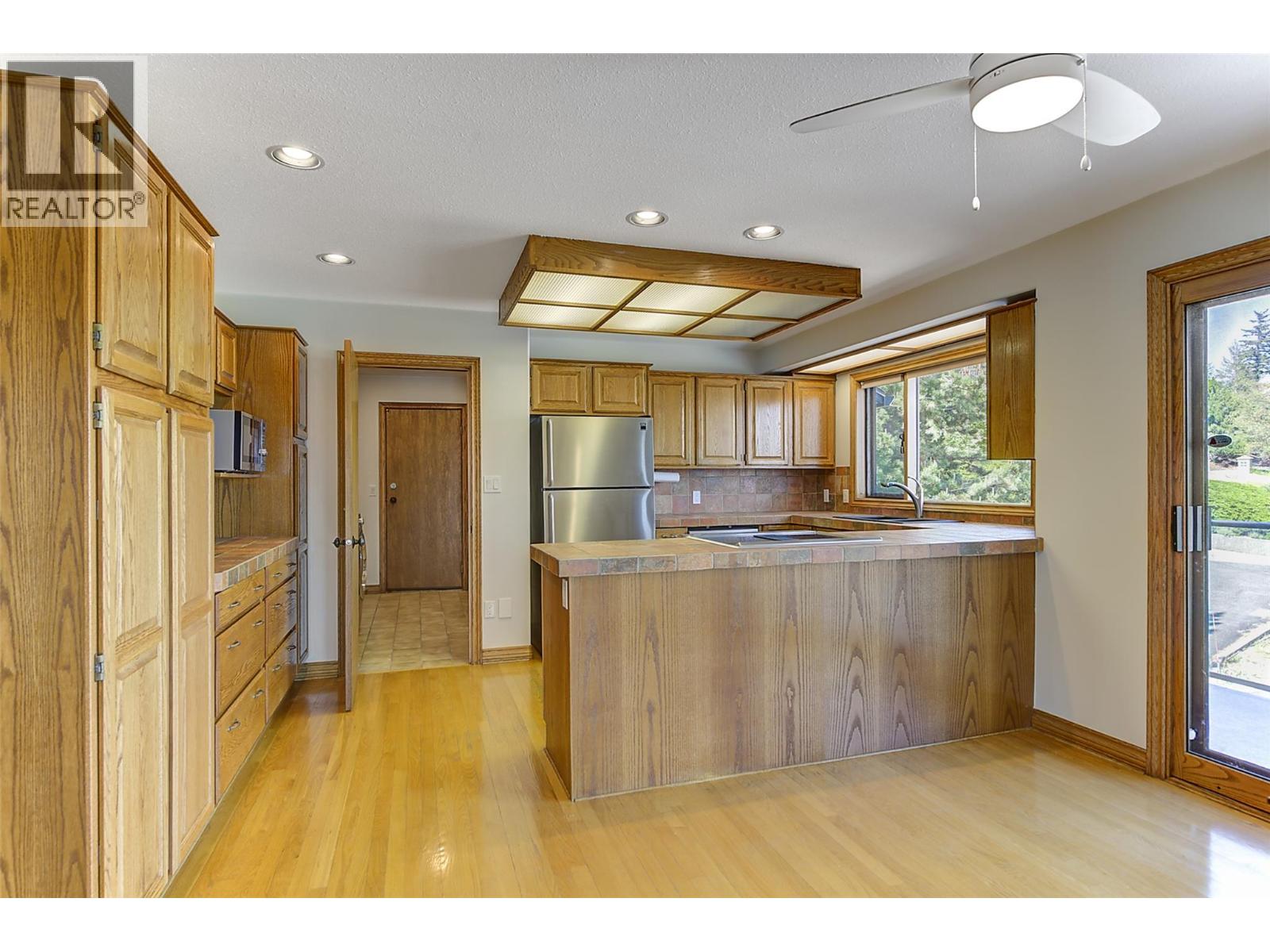 1525 Klein Road - 32