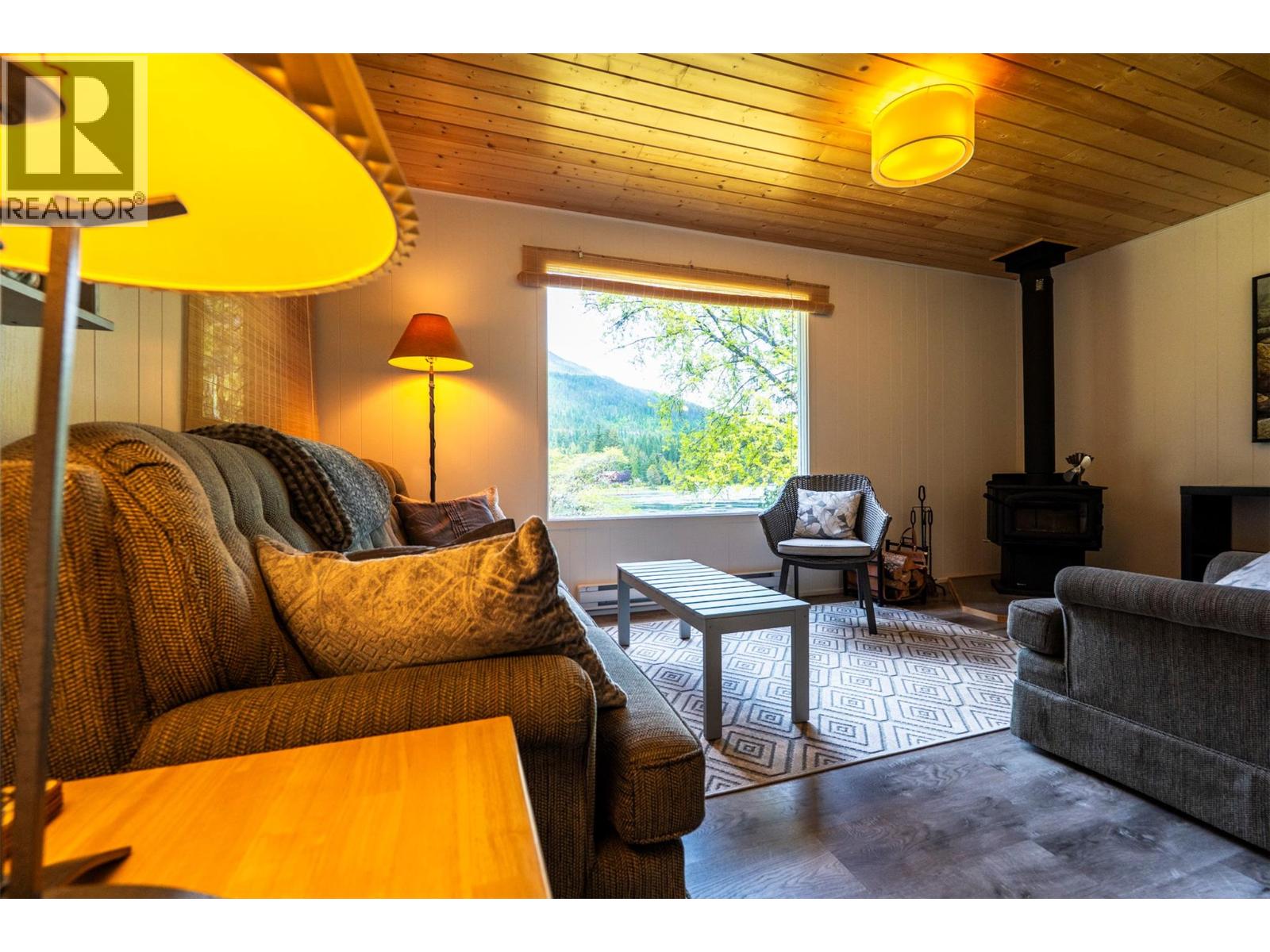 7397 Baxendale Road - 14