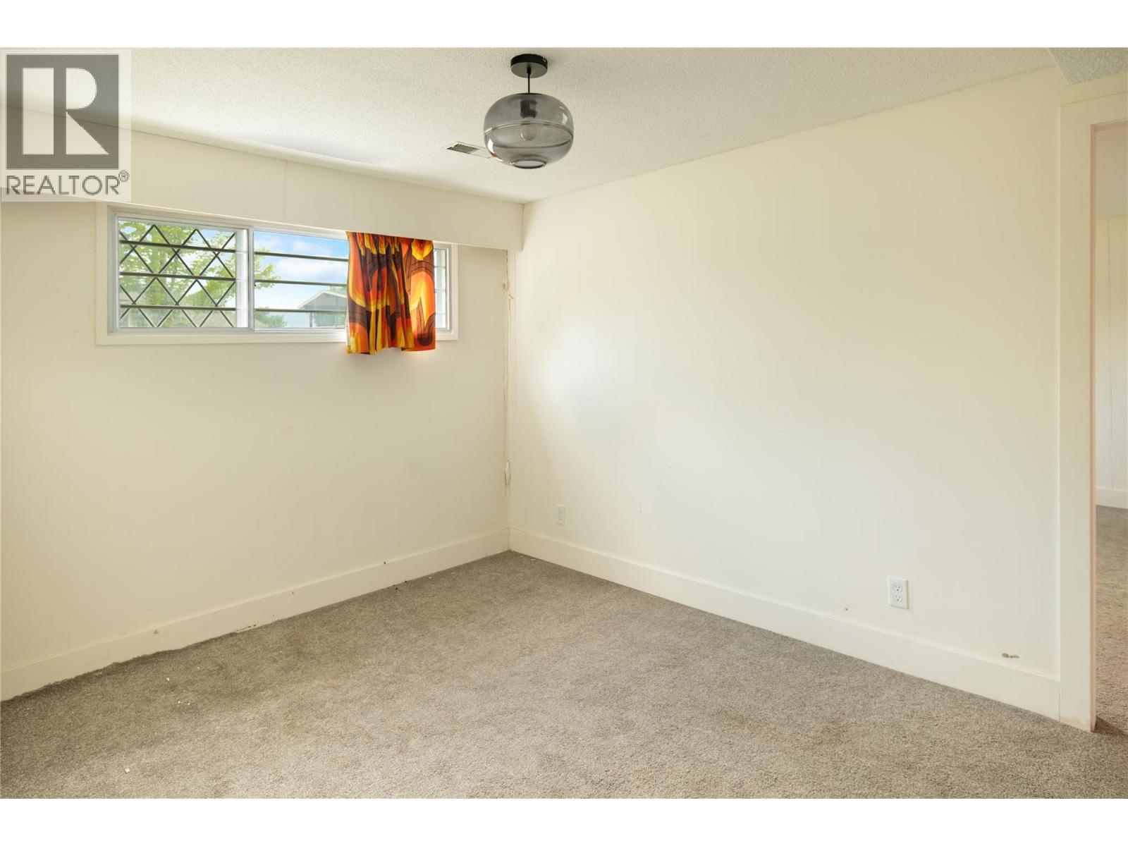 1738 Smithson Drive - 21