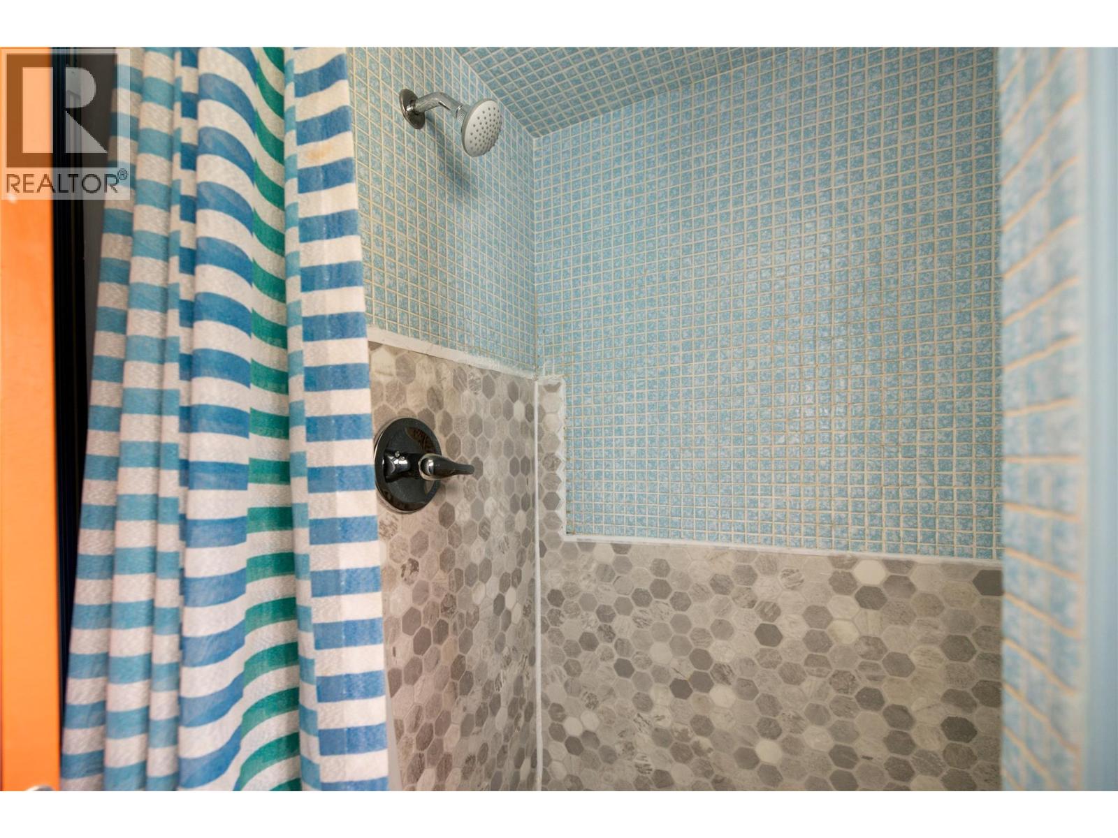 1738 Smithson Drive - 25