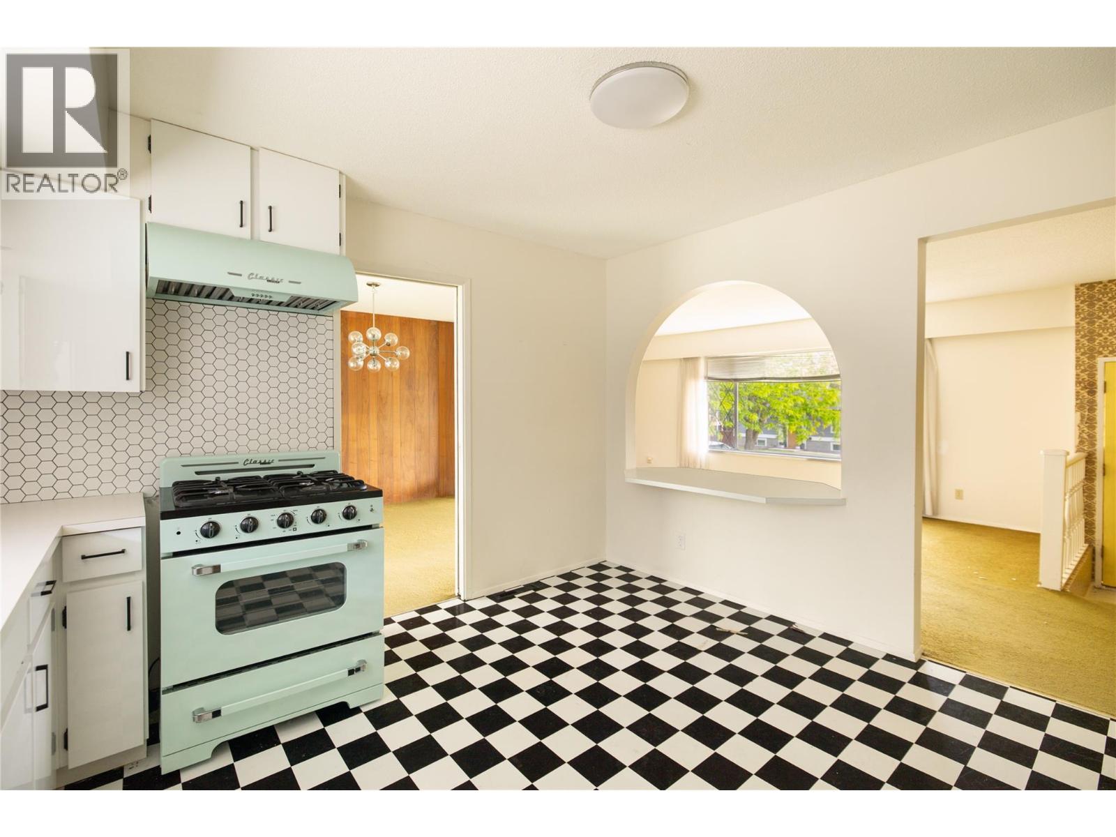 1738 Smithson Drive - 9