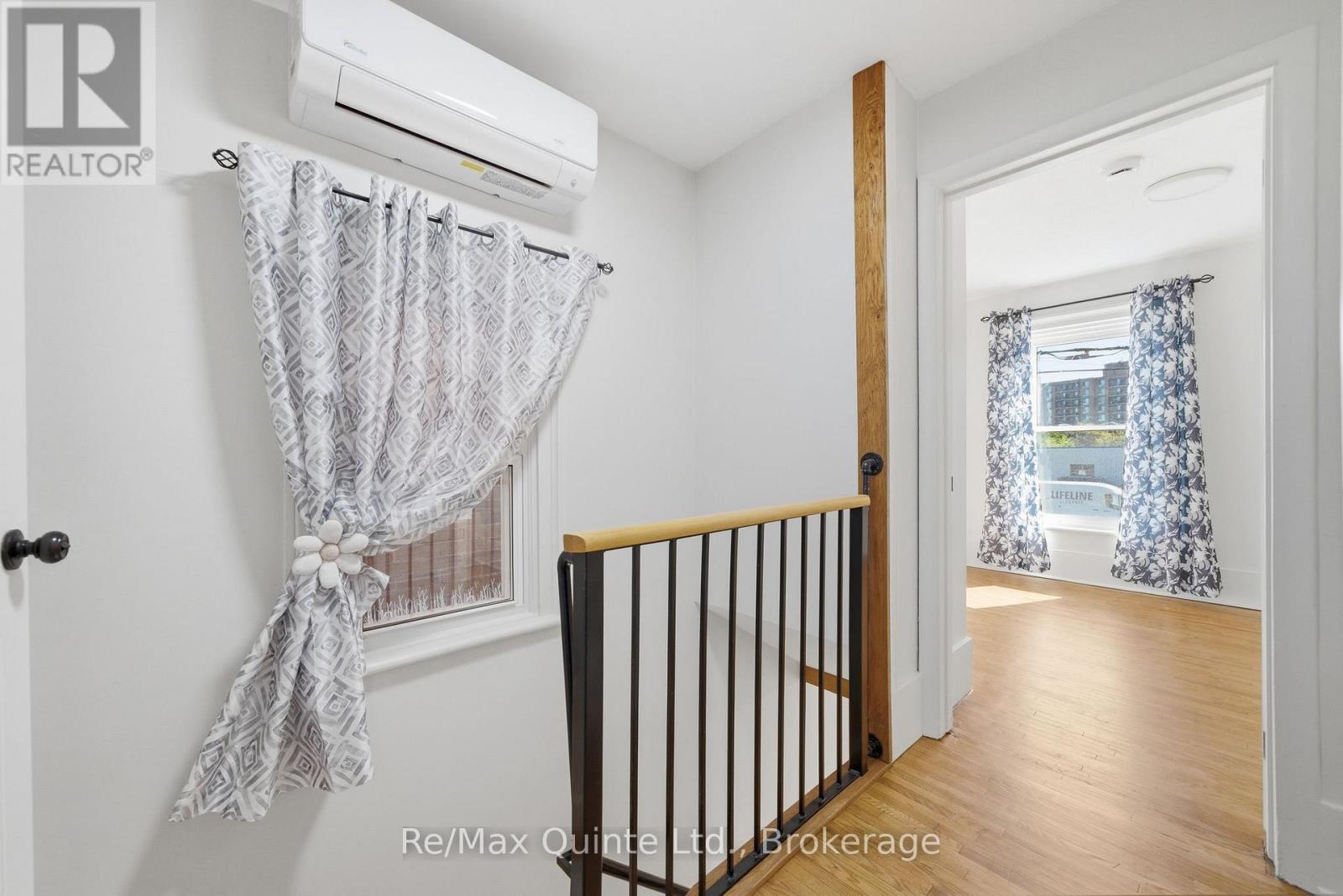 292 COLEMAN STREET - 25