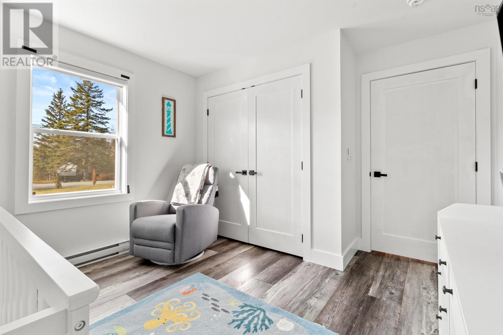 215 Grono Road - 23