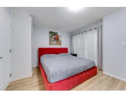Enclosed porch - 1 9437 Hazel Street, Chilliwack Proper East, Chilliwack, BC V2P5M9 Photo 9