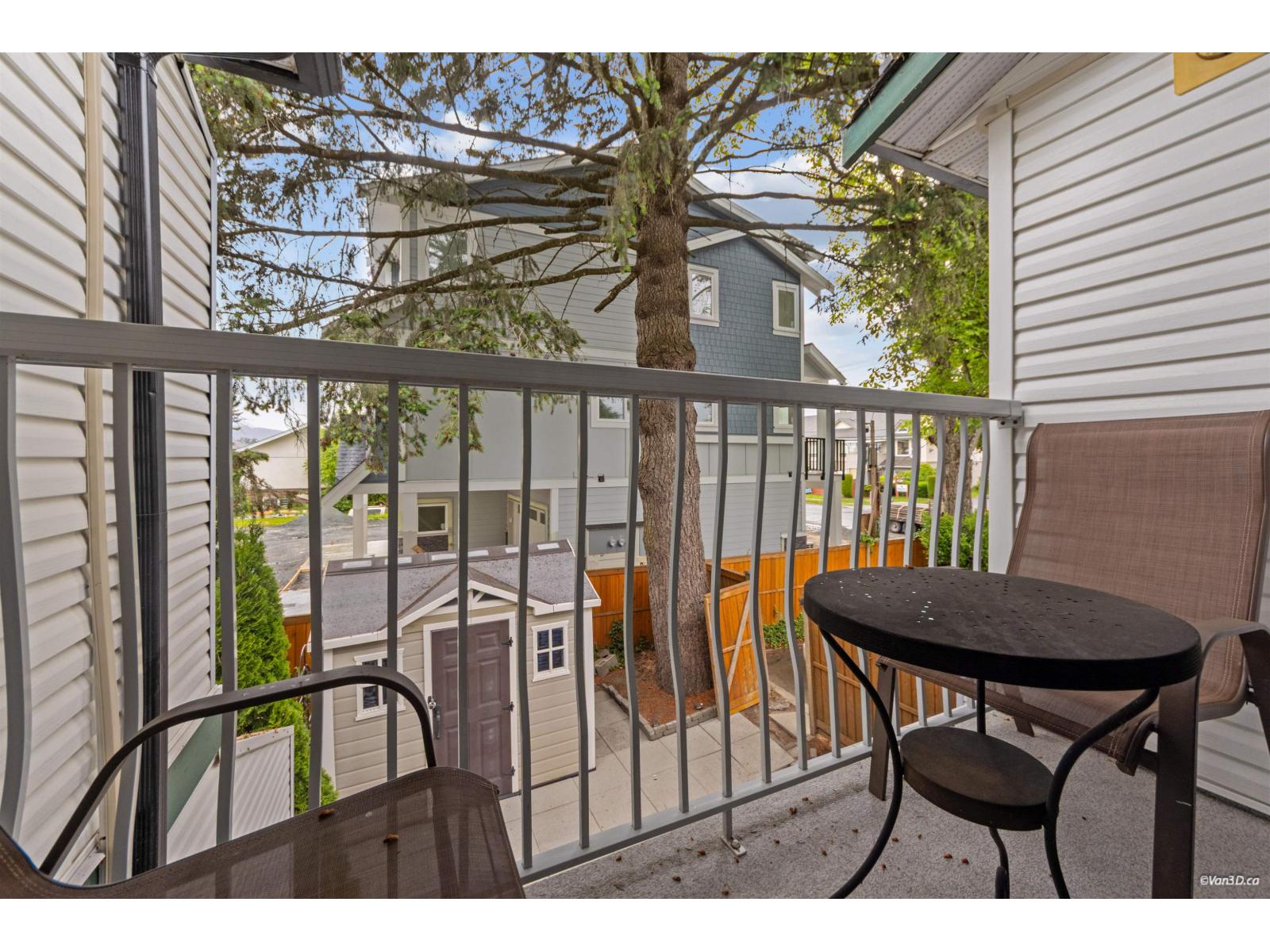 1 9437 HAZEL STREET, Chilliwack Proper East, Chilliwack