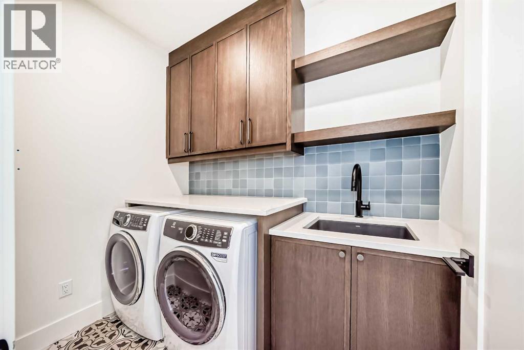 2006 41 Avenue SW - 33