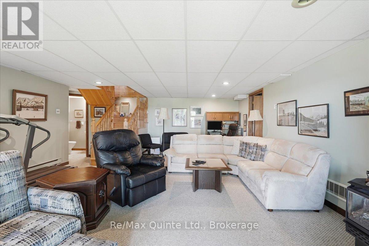 92 BISHOP LANE - 29