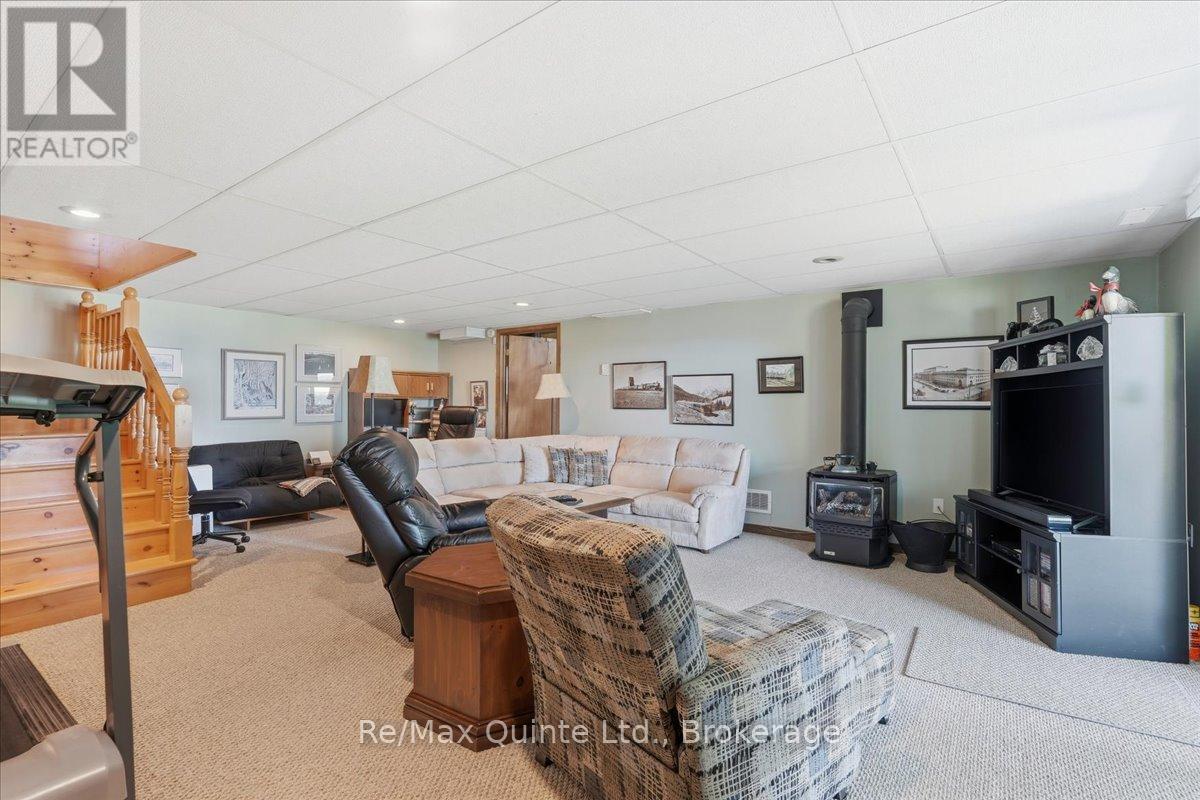 92 BISHOP LANE - 31
