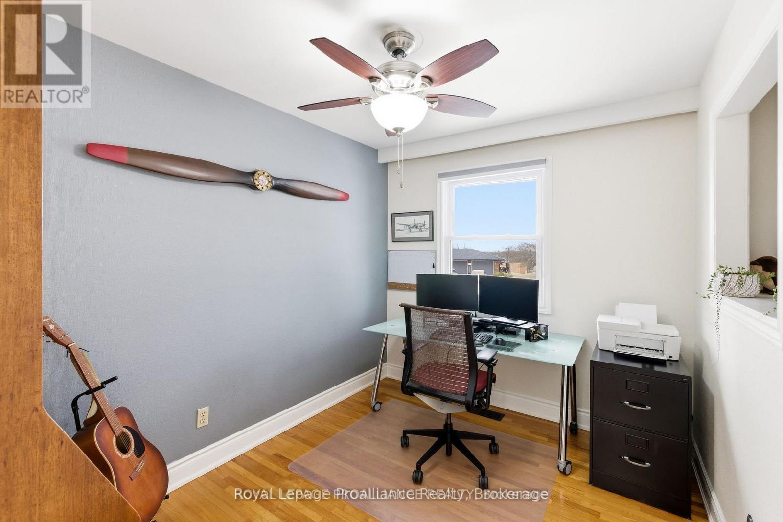 836 STEWART DRIVE - 19
