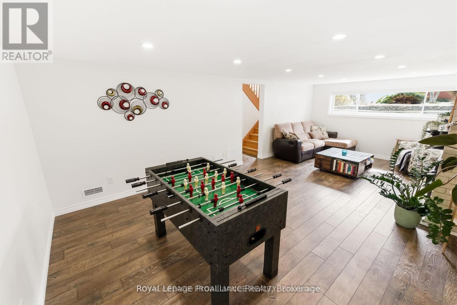 836 STEWART DRIVE - 26