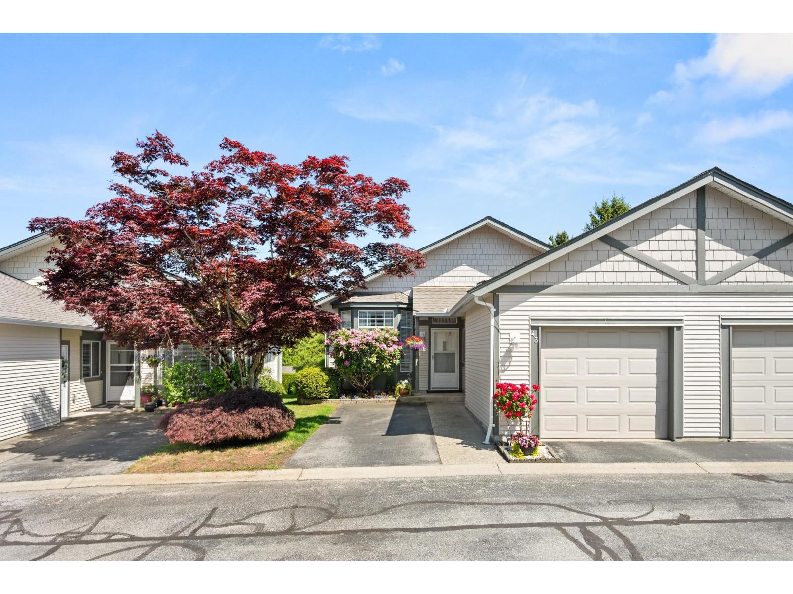 43 9012 WALNUT GROVE Drive - main photo