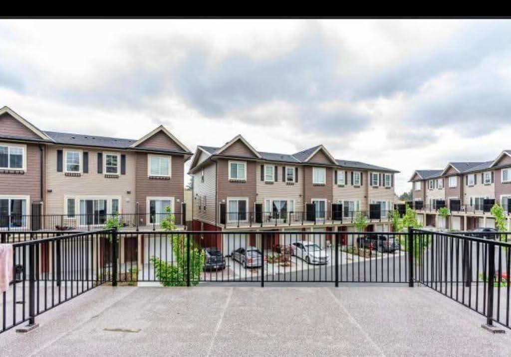 14 2530 JANZEN Street - main photo
