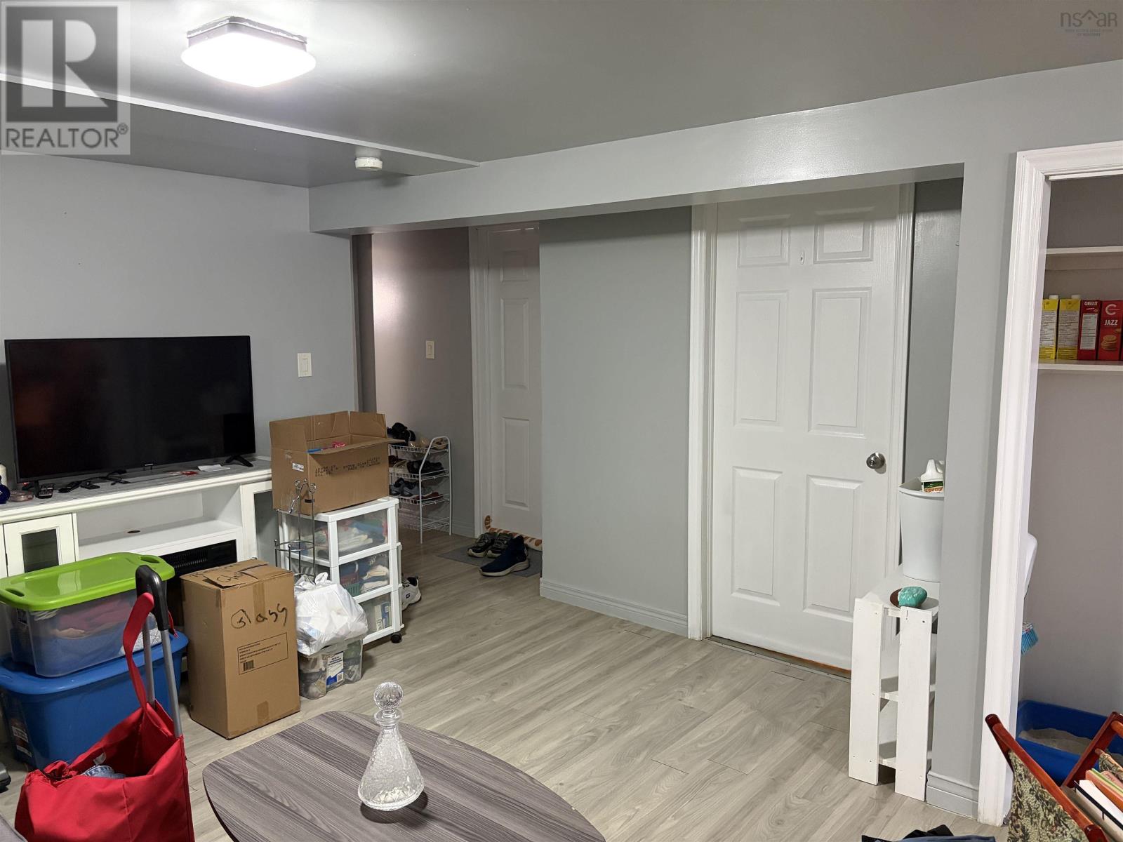 100 Oceanview Crescent - 17