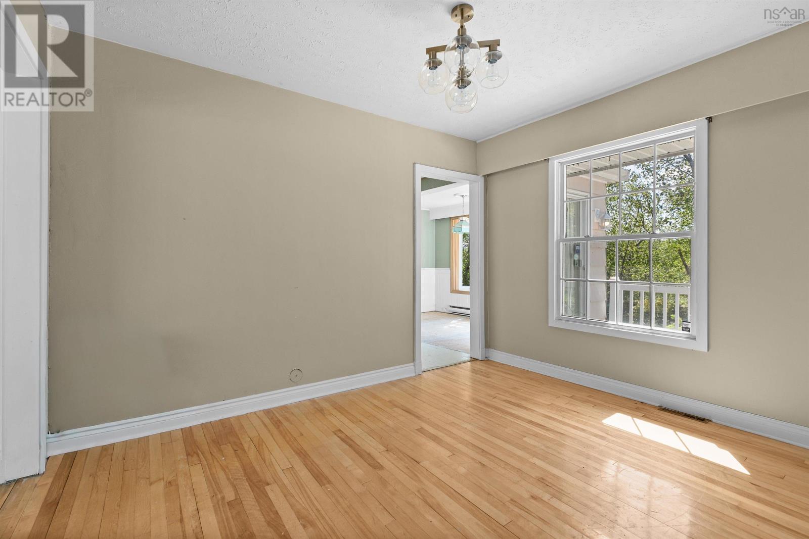 46 Tremont Drive - 21